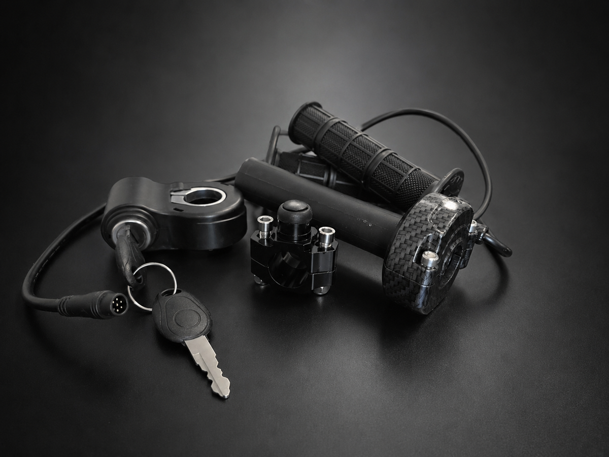 Qronge/Leonx Surron Throttle — Qronge Preorder / Leonx In Stock
